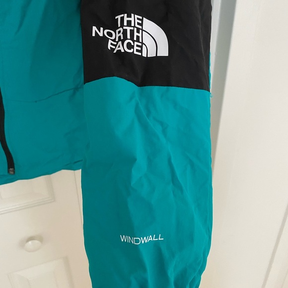 The North Face Wind Jackets - Picture 4 of 12